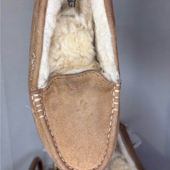 UGG Brown Suede Slippers Size 8 - Picture 6 of 10